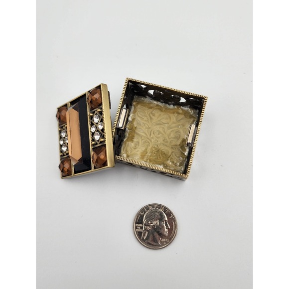 Jeweled Trinket Box Lidded Enameled Inside Beveled Rhinestones‎ Vtg Magnetic Lid - Picture 4 of 10